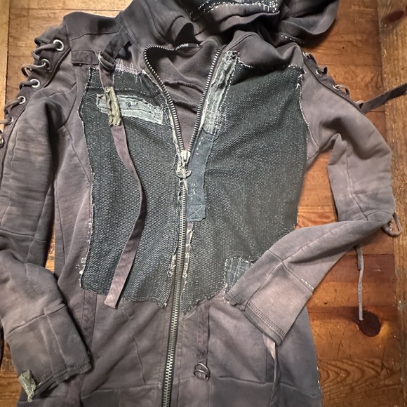 Salvage Gray Lace-Up Sweatshirt - Picture 2 of 10